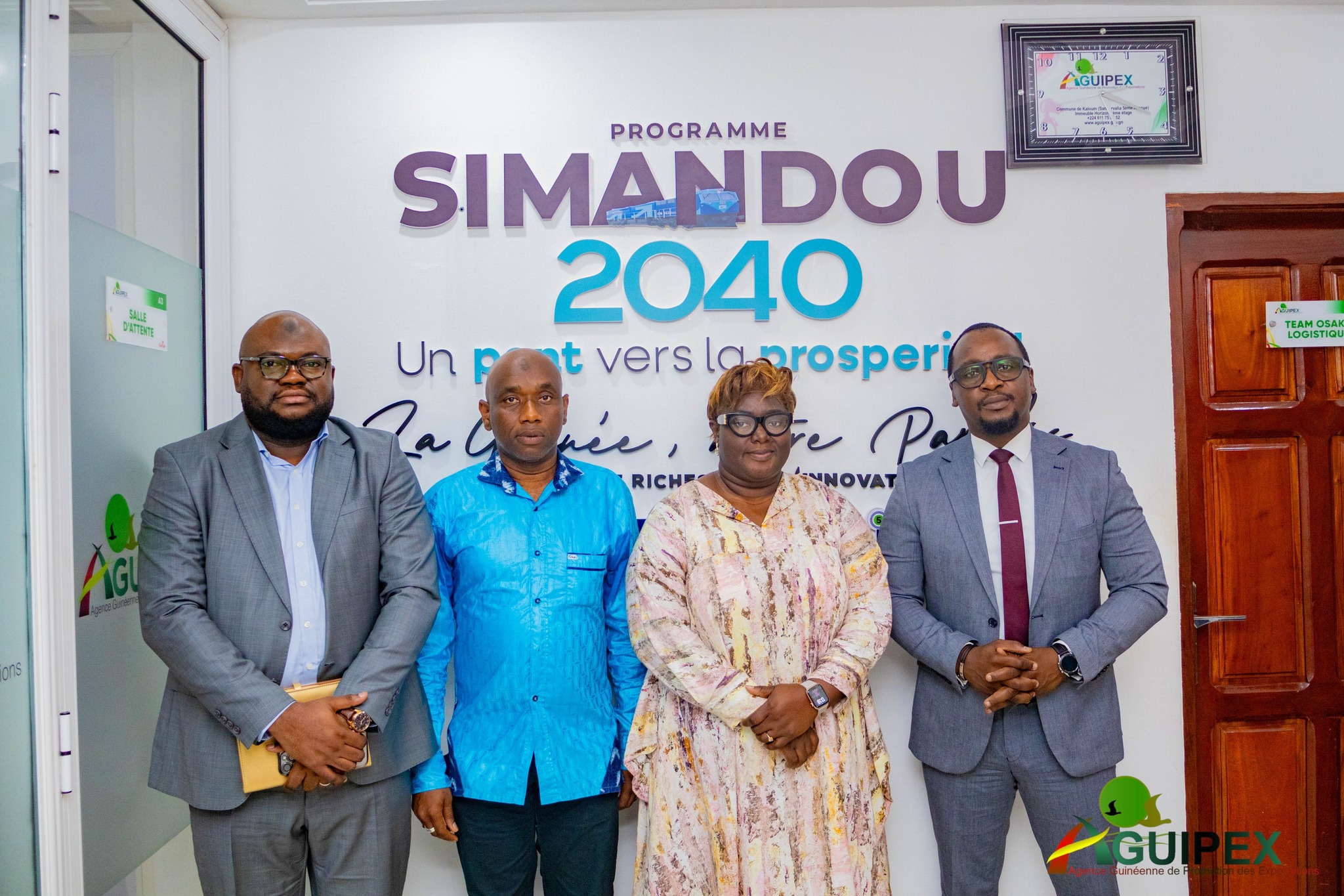 Visite du Secrétaire Général et du Chef de Cabinet du Ministère du Commerce à l’AGUIPEX - Image 1